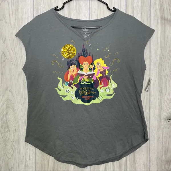 NEW Disney Hocus Pocus Villain Spelltacular Magic Kingdom 2019 Tee T-Shirt NWT - Image 3