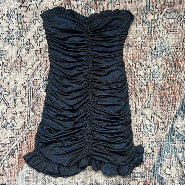 Lucy in the Sky Metallic Ruched Strapless Dress in Navy Size Medium - Image 2