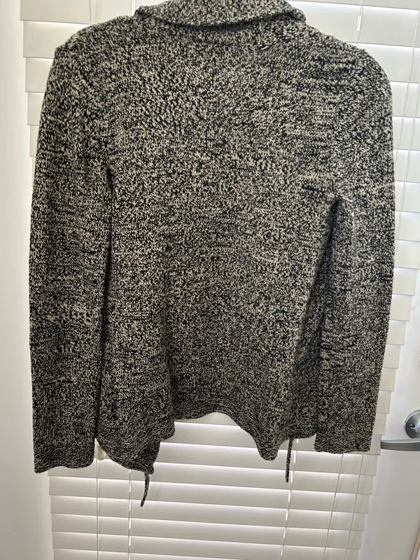 Black and tan Ralph Lauren cardigan - Image 5