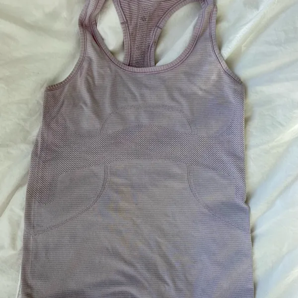 lululemon racerback, no tag but fits size 6 (see measurements) - Image 2