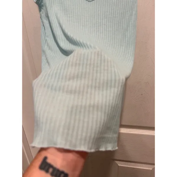 Old Navy Vintage Y2K Light Blue Ribbed Sheer Cami Tank Top Fall 04 Womens Medium - Image 3