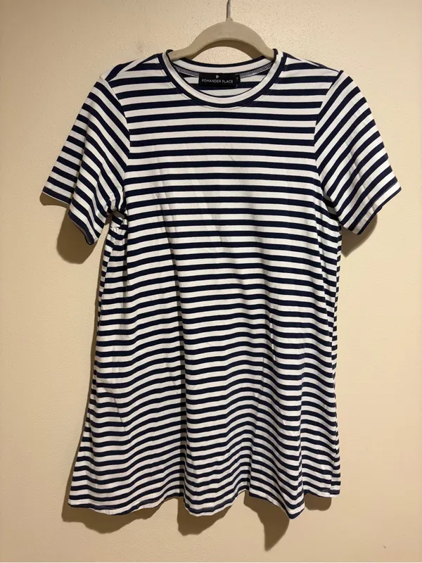 Tuckernuck Pomander Place Zoe White Navy Blue Stripe Mini T-Shirt Dress Small - Image 4