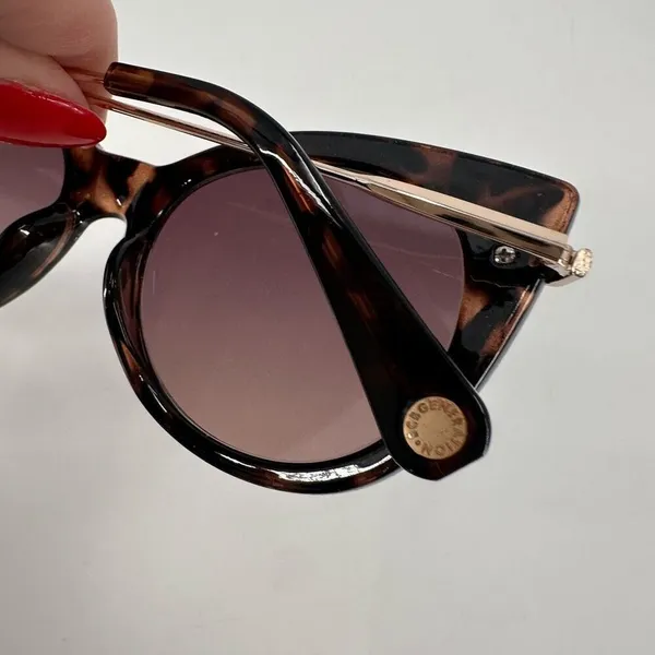 NWT BCBGeneration 1028 651 Womens Cat Eye Full‎ Rim Sunglasses Blush Demi - Image 6
