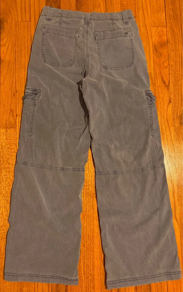 American Eagle Cargo Pants  - Image 3