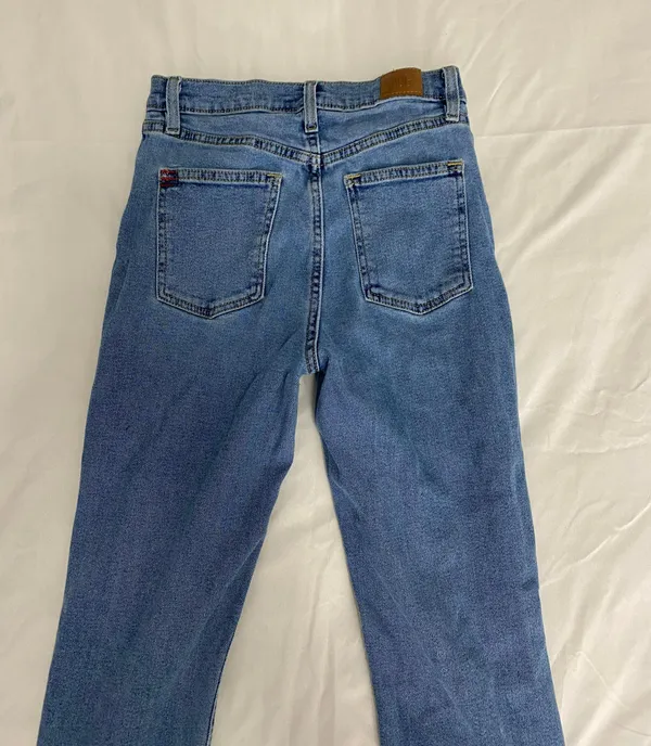 Urban Outfitters BDG Girlfriend High Rise Jeans - Image 5