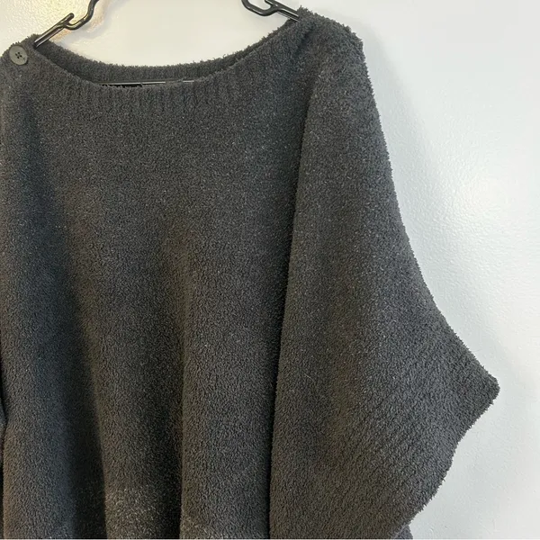 Barefoot Dreams CozyChic Coastline Grey Pullover Poncho One Size - Image 6