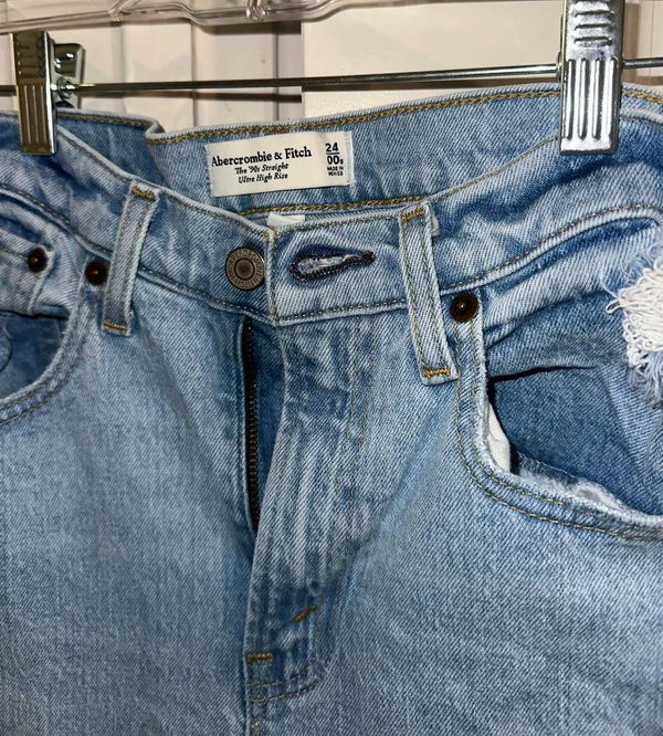 Abercrombie The 90s Straight Jeans - Image 3