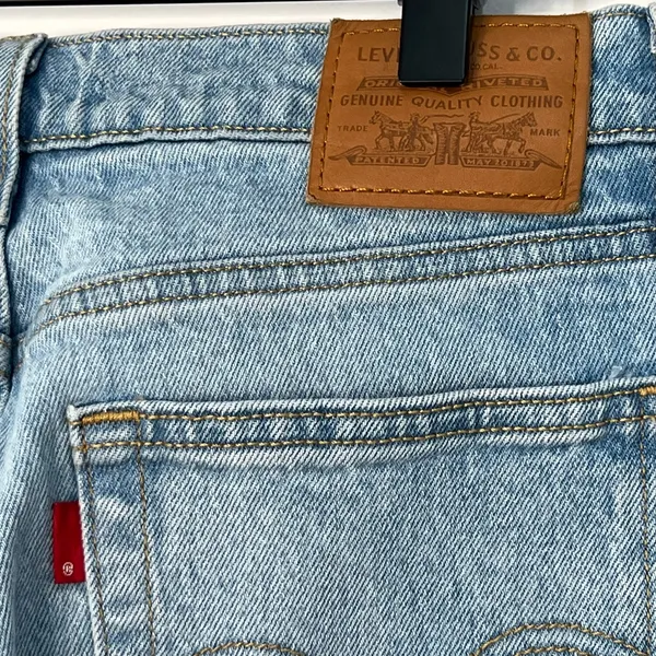 Levis Button Fly Wedgie Tapered Leg Denim Jeans Blue Light Wash Size 26‎ Retro - Image 7