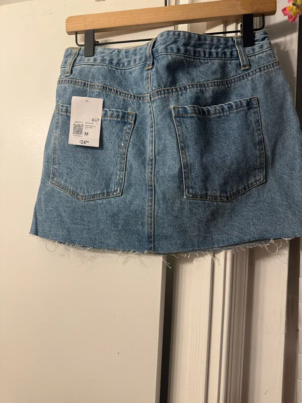 Mini Forever 21 Skirt - Image 3
