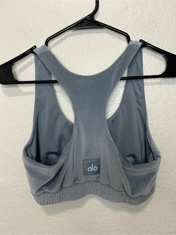 Alo Yoga Velour Glimmer Scoop Racerback Bra Gray Size Medium Atheisure - Image 3
