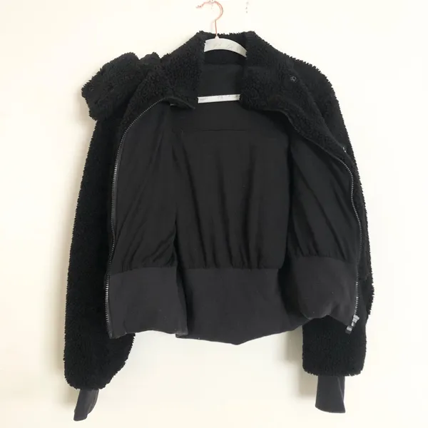 Alo Yoga Foxy Sherpa Jacket Black S - Image 6