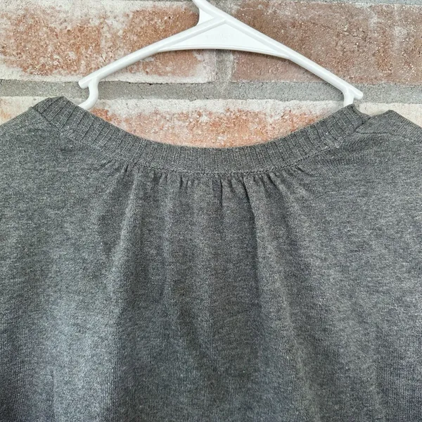 Victoria’s Secret Long Sleeve Zipper Sweater Medium Gray - Image 8