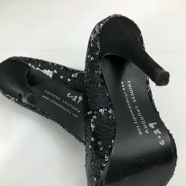 ℹ️ PEEP TOE SEQUIN STILETTOS 💥Chinese Laundry - Image 3