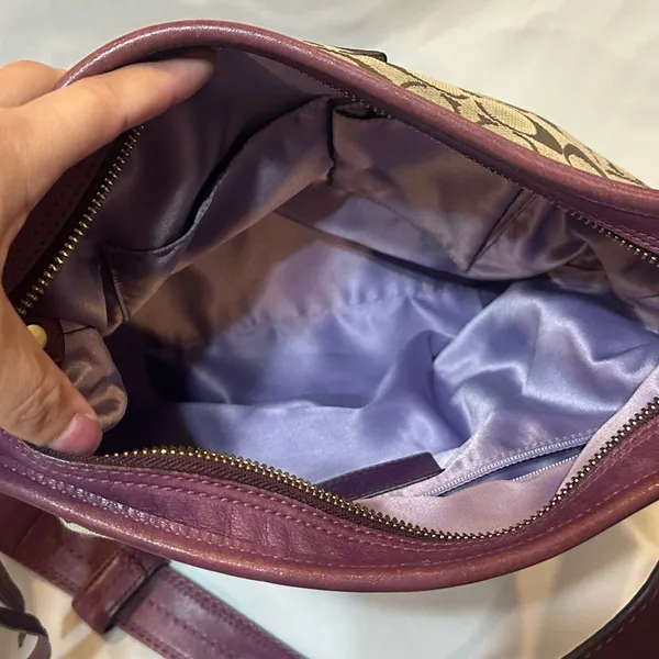 Coach Signature Monogram Canvas and Leather Hobo Shoulder Crossbody bag - Image 11