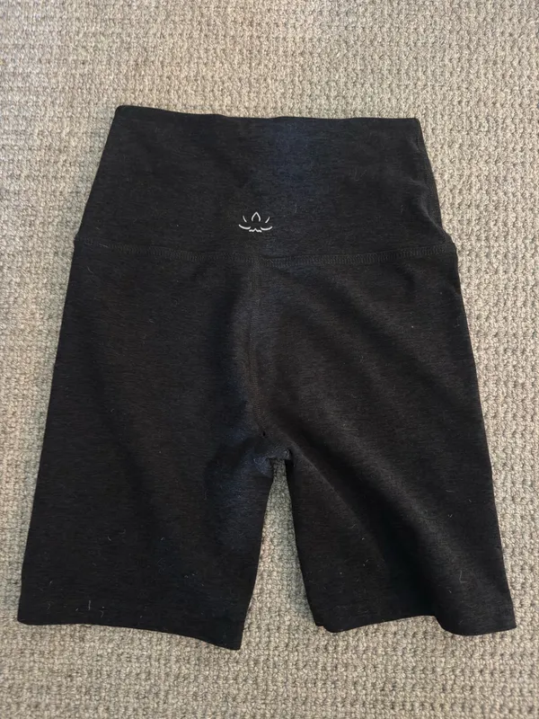 Beyond Yoga Keep Pace Space Dye Bike Shorts - Image 4
