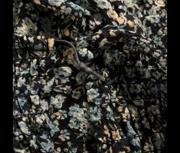 Wild Fable women's dress blue with flower print. Size medium 35 length x 16 wide Look at back missing hook rm 17 - Image 5