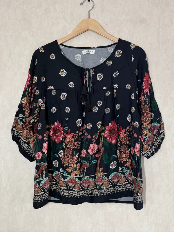 Natural Life Women’s Maribel Top Blouse Rayon in Black Floral Mushroom M - Image 3