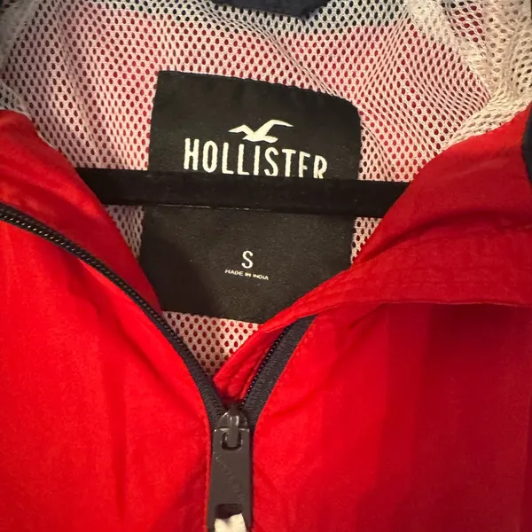 Hollister Red, White, and Navy Bomber Jacket - Image 3