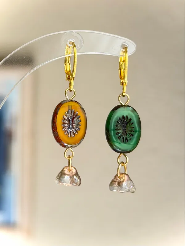 Handmade retro vintage cute whimsical style quality Czech glass beads unique dangle earrings❤️ - Image 2