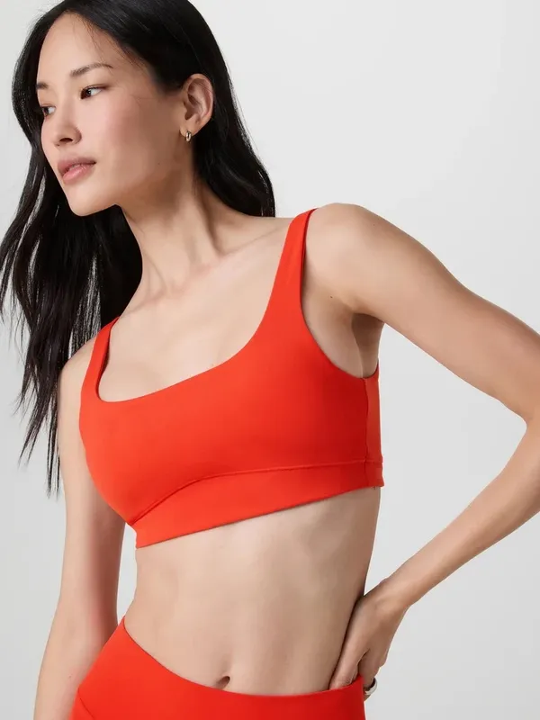 Vuori AllTheForm Sports Bra Size small - Image 2