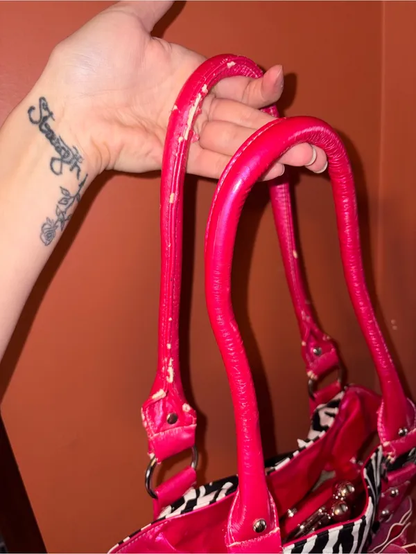 Y2K 2000’s Pink Floral Zebra-Print Shoulder Bag - Image 4