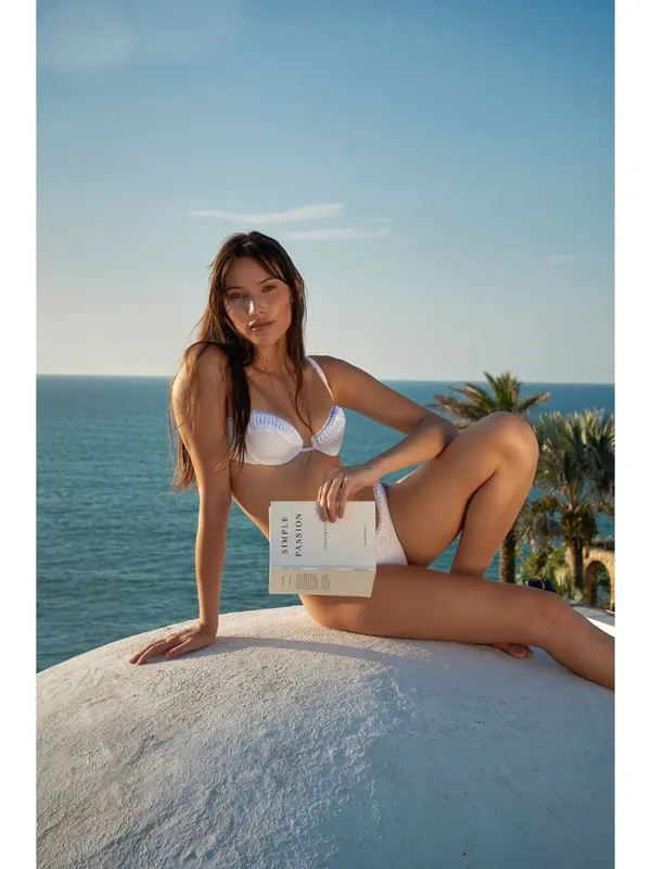PEIXOTO Kallie Bikini Top in White Medium New Womens Swim - Image 11