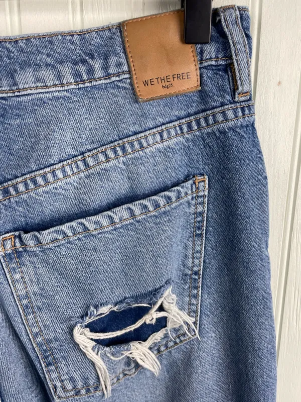 Free People New Dawn Flare Jeans Size 26 Distressed Denim Cotton We the Free - Image 9