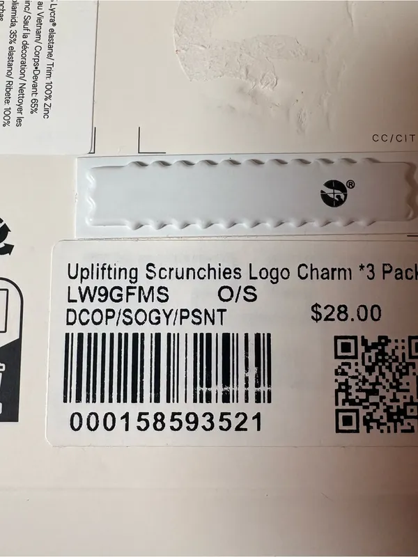 Lululemon Uplifting Scrunchies logo charm 3 pack. - Image 3