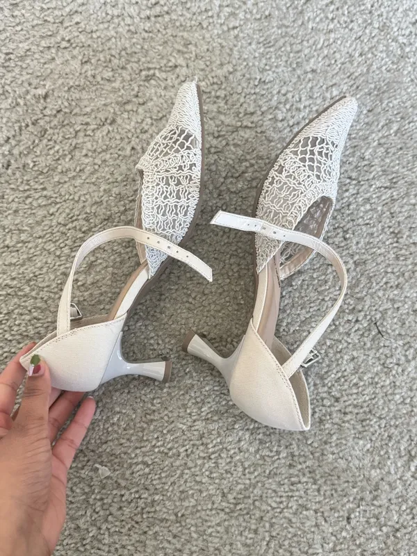 Beige Heels White Size 6 - Image 6