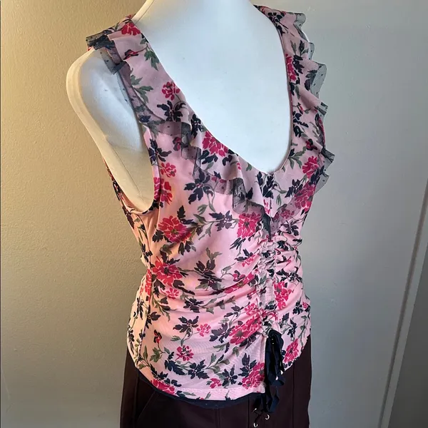 Anthropologie’s Maeve New Tie Front Floral Ruffle Lace V-Neck Pink Women's Top - Image 4
