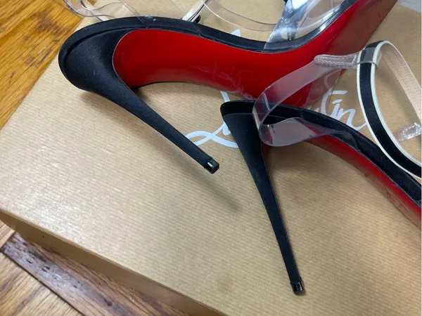 Christian Louboutin Black Naked Bow 100 Satin/Pvc/Patent Leather Pumps EU 41 - Image 4
