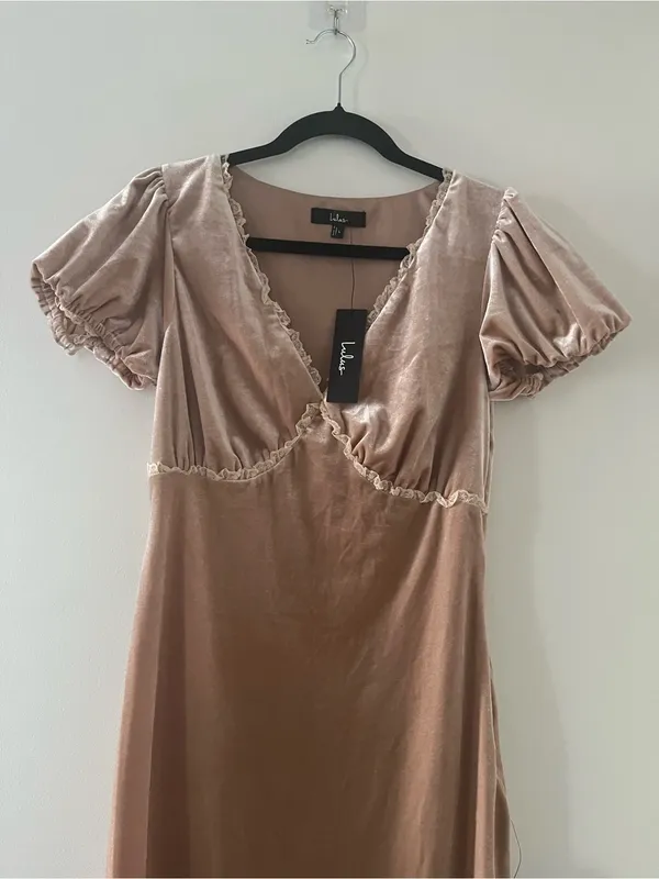 Lulus Blush Pink Velvet Puff Sleeve Midi Dress Large Lace Coquette Babydoll NWT - Image 2