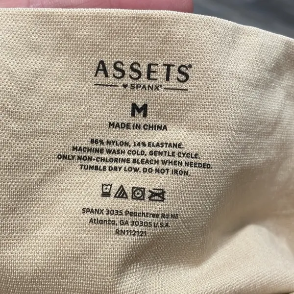 Assets by Spanx Shaping Shorts Shapewear Beige Medium - Image 3
