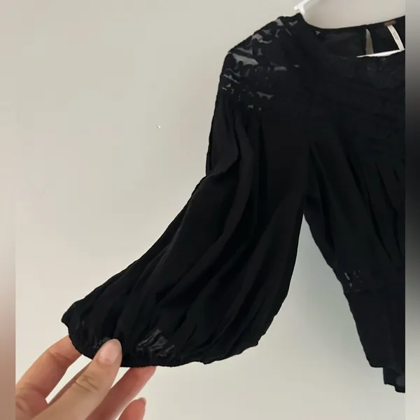 Free People Sweet Mornings Black Lace Blouse Top Size XS - Image 3