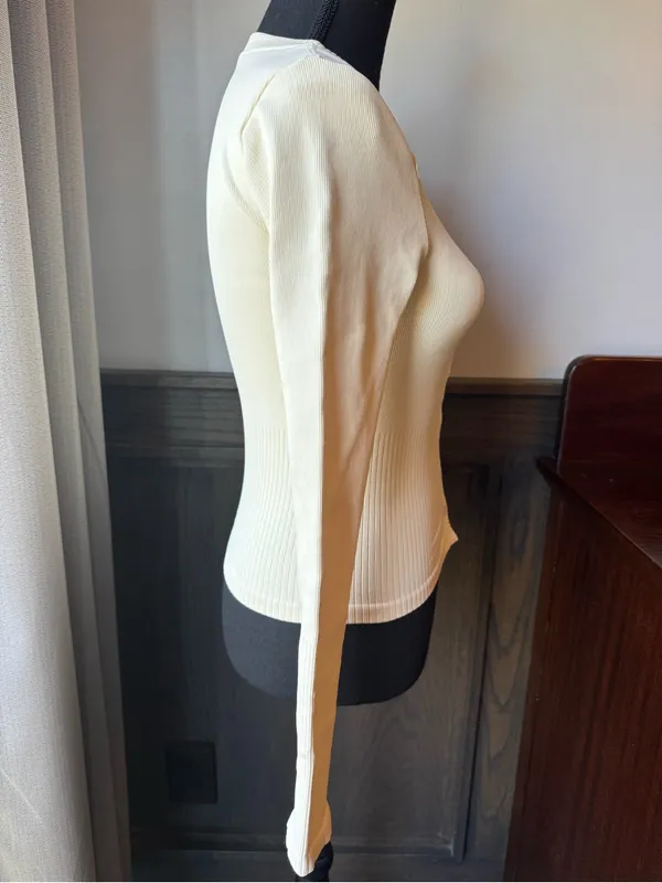 OQQ Ribbed Button-Front Long Sleeve Cardigan - Cream medium nwot - Image 5