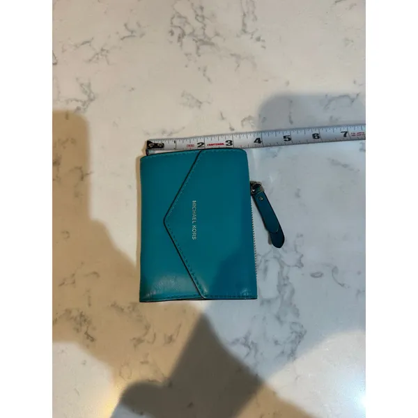 Michael Kors leather small envelope wallet snap closure turquoise 2017 preppy - Image 16