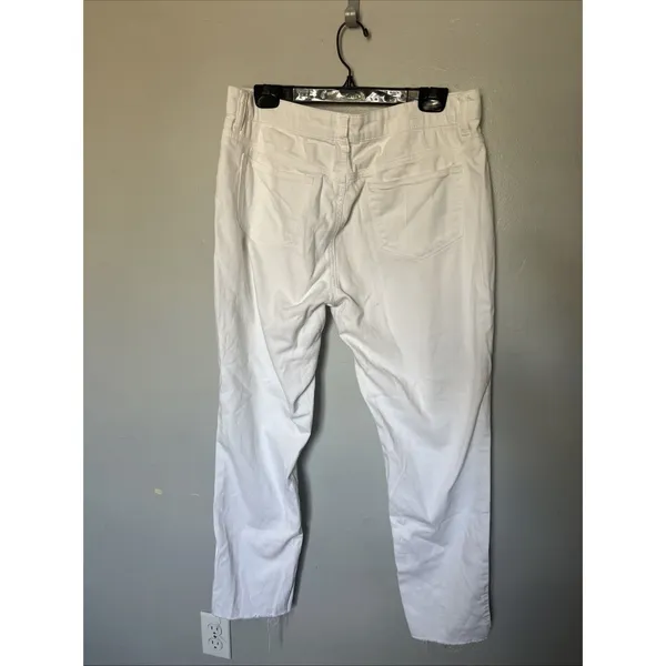 Denim White Cropped Jeans Frayed Hem Straight Leg Made in USA Size 10 - Image 4