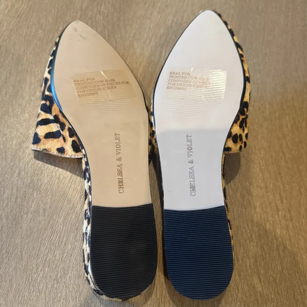 new Chelsea & Violet Eve 6.5 cheetah cowhair mule flat slip on shoes 2827 - Image 4