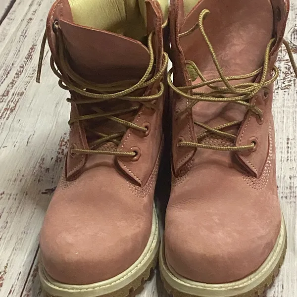 Timberland Pink leather combat boots Size 6 - Image 11