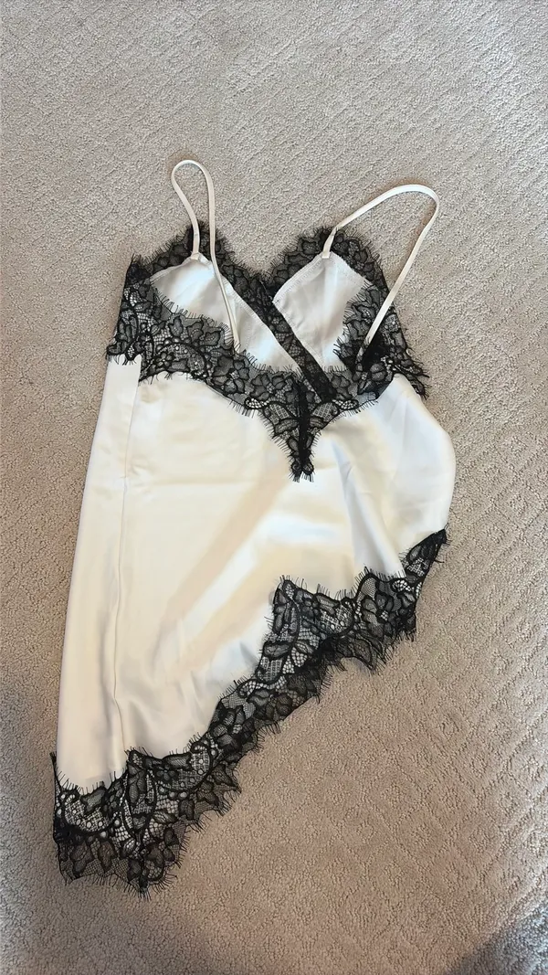 Boutique Lace silk Cami - Image 2