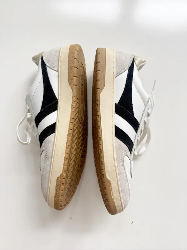 Gola Classics Hawk Leather Sneakers Size 9.5 White - Image 5