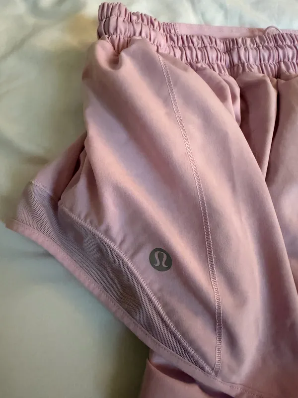 Lululemon Hot Hot Shorts - Image 3