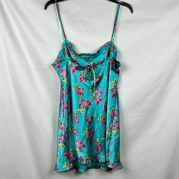 Victoria’s Secret Angels Floral Babydoll Adjustable Straps Nighty Medium - Image 2