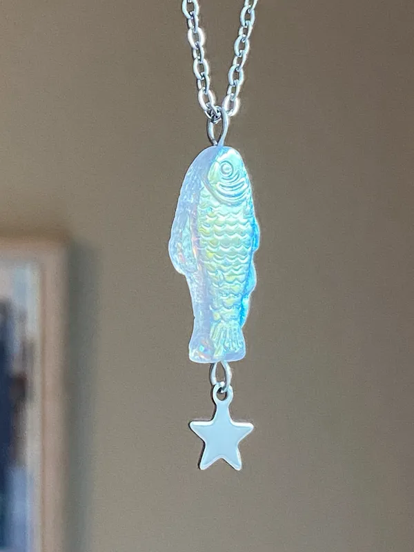 Handmade quality Czech glass fish & star boho funky fairy necklace🌀🐟💚 - Image 3