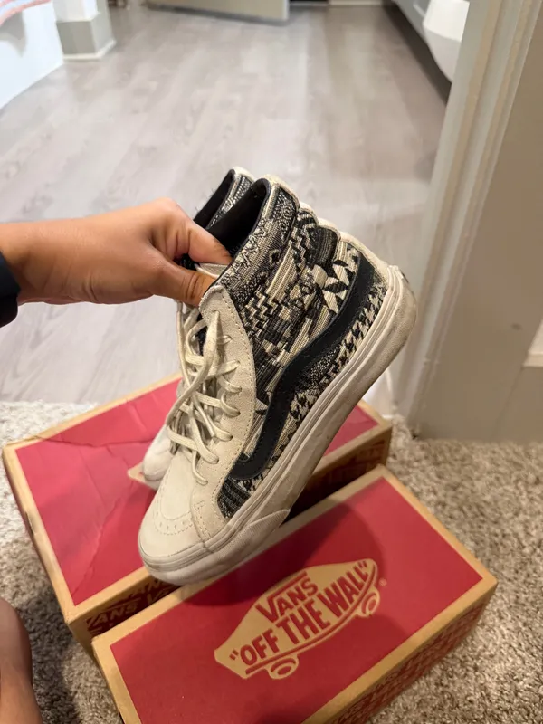 Vans Sneakers - Image 3