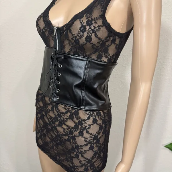 Black Faux Leather Corset New - Image 6