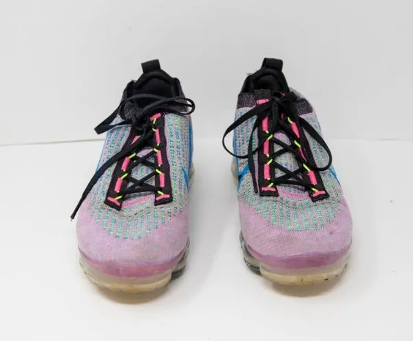 Nike Women's DX3369-600 Air VaporMax 2021 Fly Knit Next Nature Athletic Sneakers - Image 2