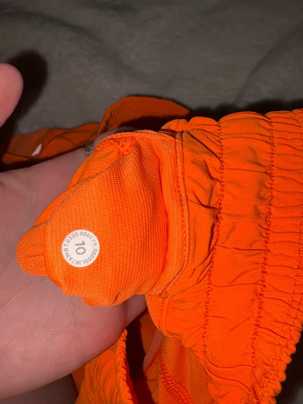 Lululemon Hotty Hot Shorts 4" - Image 4