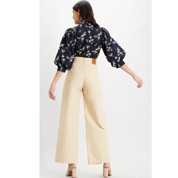 NWT LEVI’S PLEATED HIGH LOOSE PANTS 90’S STYLE KHAKI SZ-27 x 32 - Image 2