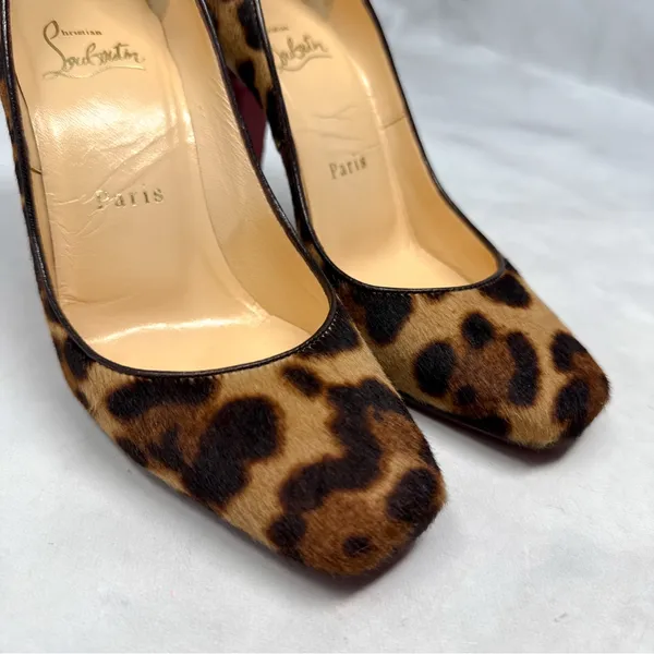 Christian Louboutin Particule 100 Leopard Calf Hair Leather Square Toe Pump Heel - Image 5
